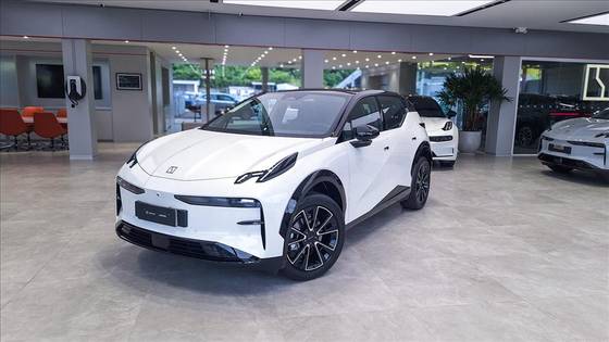 ZEEKR X 66 KW ELÉTRICO PREMIUM ZEEKR X 66 KW ELÉTRICO PREMIUM
